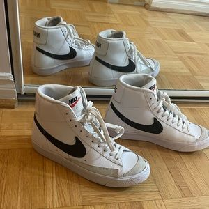 Nike Blazer Mid ‘77 womens + box